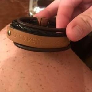 Leather bracelet